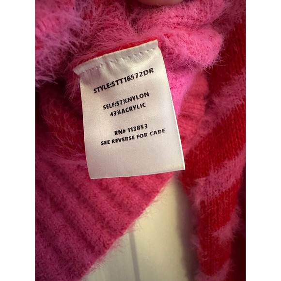 SUGARLIPS Pink Red Geometric‎ Fuzzy Knit Mock Neck Sweater Top Size S - Picture 3 of 5